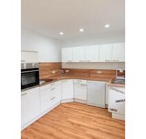 Modern sanierte 2-Raum-Wohnung *Einbauküche optional* - Wilkau-Haßlau