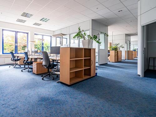 Foto - Büro- und Praxisflächen ab 100 m² im Otto-Hahn-Gewerbepark
