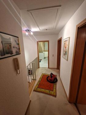 Foto - Doppelhaushälfte zu vermieten - 1.095,00&nbsp;EUR Kaltmiete, ca.&nbsp; 110,00&nbsp;m&sup2;