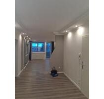 Charmante kernsanierte 3 Zimmer Wohnung in Wolfsburg mit Balkon