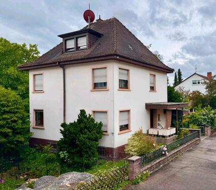 Foto - 2 Familien Haus - 365.000,00&nbsp;EUR Kaufpreis, ca.&nbsp; 135,00&nbsp;m&sup2;