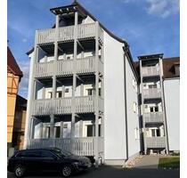 Helle Zwei Zimmerwohnung im 1. OG mit Balkon und Garage - Weiden in der Oberpfalz