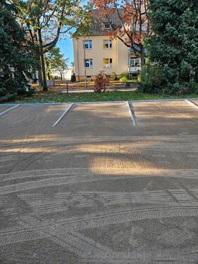 Foto - Parkplatz zu vermieten - 40,00&nbsp;EUR Kaltmiete,