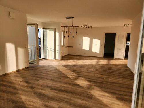 Foto - Helle 2 Zimmer Wohnung in zentraler Lage (Bäumenheim). Bj. 2022