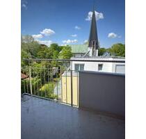 Schöne, helle 1-Zimmer-Wohnung mit Balkon – Top-Lage München