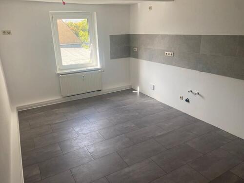 Foto - 4-Raum-Wohnung - 478,00&nbsp;EUR Kaltmiete, ca.&nbsp; 87,00&nbsp;m&sup2;