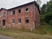 Foto - Backsteinhaus im Grünen – Sanierungsobjekt mit Potenzial