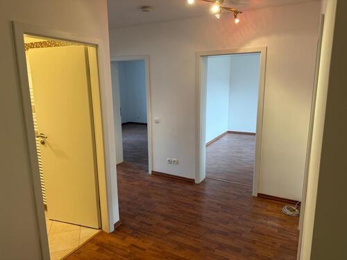 Foto - Gepflegte 2 Zimmer Wohnung im 1. OG mit Balkon