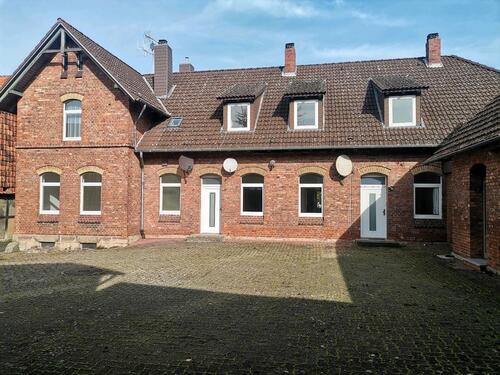 Foto - Schönes Mehrfamilienhaus - 189.000,00&nbsp;EUR Kaufpreis, ca.&nbsp; 360,00&nbsp;m&sup2;