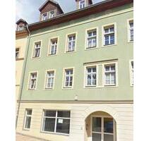 Helle 4-Zimmer-Wohnung mit Balkon in Altenburg