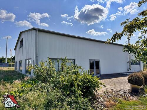 Foto - Esterwegen: Mehr als nur Gewerbe: Büro, Halle, Ausstellung – alles in einem Objekt!