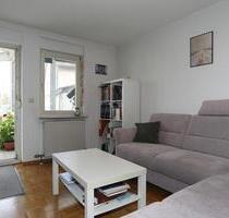 Großzügige, schöne 2-Zimmer-Wohnung mit tollem Wintergarten und Balkon! - Bönnigheim