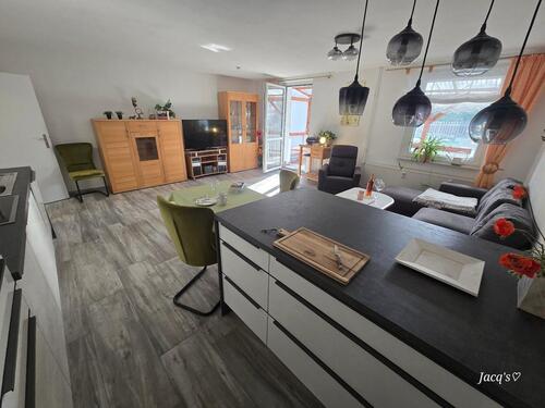 Foto - Neu sanierte möblierte 2 Raum Wohnung am Knappensee