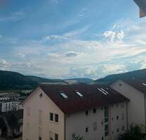 Moderne 4-Zimmer-Wohnung mit Balkon und Garage (privat) - Immendingen