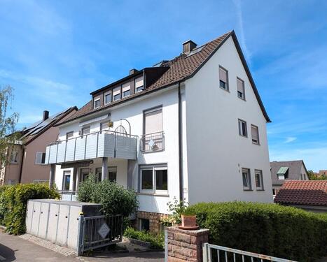 Foto - Geteiltes MFH in Stuttgart Bad Canstatt