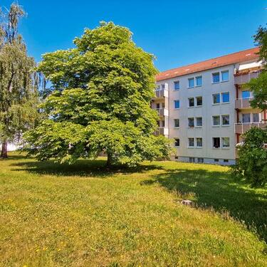 Foto - Renovierte 3 Zimmer mit Balkon - 378,00&nbsp;EUR Kaltmiete, ca.&nbsp; 60,00&nbsp;m&sup2;