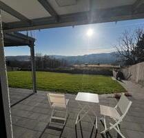 Möblierte 2-Zimmer-Traumwohnung mit Süd-Terrasse in Detmold