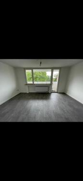 Foto - 2-Zimmer WG mit Balkon - 900,00&nbsp;EUR Kaltmiete, ca.&nbsp; 60,00&nbsp;m&sup2;