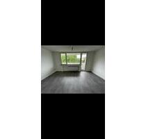 2-Zimmer WG mit Balkon - 900,00&nbsp;EUR Kaltmiete, ca.&nbsp; 60,00&nbsp;m&sup2; in Krefeld (PLZ: 47804) Benrad