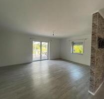 Gemütlicher Bungalow- 90qm mit pflegeleichtem Grundstück - Schortens