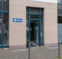 Kosmetik Raum in Bonn Zentrum zu vermieten in einem Sonnenstudio