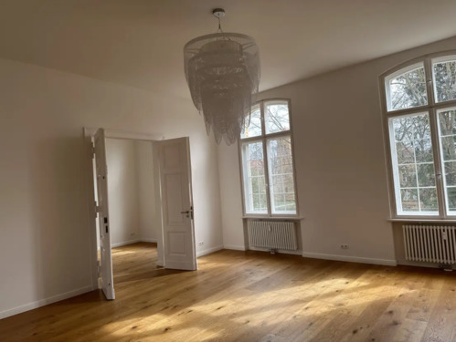 Foto - Sonnige 2 Zimmerwohnung mit BalkonTerrasse & hochwertiger EBK