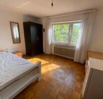 Wg Zimmer für Frauen - 400,00&nbsp;EUR Kaltmiete, ca.&nbsp; 38,00&nbsp;m&sup2; in Stuttgart (PLZ: 70327) Luginsland