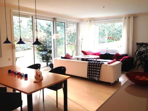 Foto - Privat: 3Zi-Whg Blankenese, EG, EBK, TG,Tennispl,