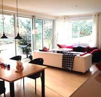Privat: 3Zi-Whg Blankenese, EG, EBK, TG,Tennispl, - Hamburg Altona