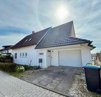 Schönes Einfamilienhaus - 850.000,00&nbsp;EUR Kaufpreis, ca.&nbsp; 290,00&nbsp;m&sup2; in Singen (Hohentwiel) (PLZ: 78224)