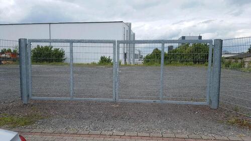 Foto - Stellplatz für Wohnwagen oder Wohnmobile