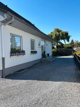 Foto - freistehendes Einfamilienhaus ( Fertighaus )