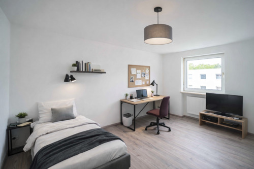 Foto - Zimmer in 3er WG - komplettsaniert