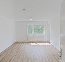 Moderne 3-Zimmer-Wohnung mit BALKON und Wannenbad - Bad Bramstedt