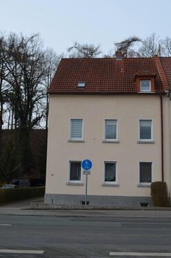 Foto - Wohnhaus mit 3 Wohnungen - 150.000,00&nbsp;EUR Kaufpreis, ca.&nbsp; 144,00&nbsp;m&sup2;