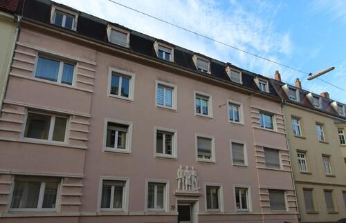 Foto - 4 Zimmer mit Altbaucharme im DG