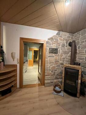 Foto - 2 12 Zimmerwohnung - 1.000,00&nbsp;EUR Kaltmiete, ca.&nbsp; 88,00&nbsp;m&sup2;