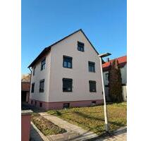 Modernisiertes Zweifamilienhaus (2023) mit Wärmepumpe - Denkendorf