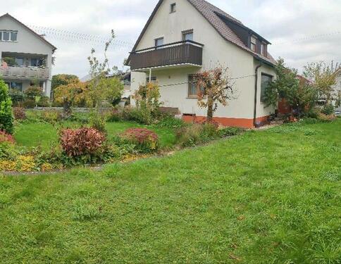 Foto - Haus mit großem Garten - 1.100,00 EUR Kaltmiete,