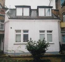 VB: charmantes Häuschen (52m²), zentral in Wiesbaden, KA