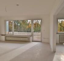 Schöne, helle renovierte Wohnung mit modernem Badezimmer und Balkon. - Duisburg Rheinhausen