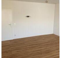 Renovierte 2-Zimmer-Wohnung mit Balkon in Moosburg an der Isar