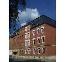 Hübsche 2-Raum-Wohnung mit Einbauküche u.Stellplatz ! - Zwickau