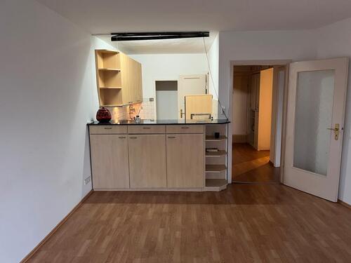 Foto - 2 Zimmer Wohnung - 850,00&nbsp;EUR Kaltmiete, ca.&nbsp; 65,00&nbsp;m&sup2;