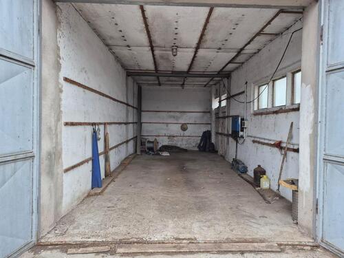 Foto - Gewerbehalle Garage zu Vermieten