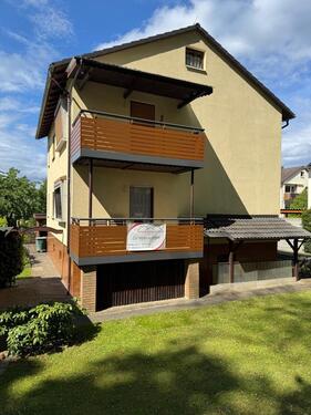 Foto - 2 Familienhaus mit ausgebautem Dach