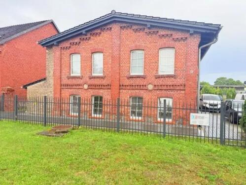 Foto - 1-Raumwohnung – Erstbezug nach Sanierung in Pfaffendorf