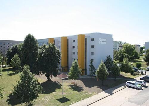 Foto - 2-Raum Wohnung mit Aufzug, Balkon und Bad mit Wanne!