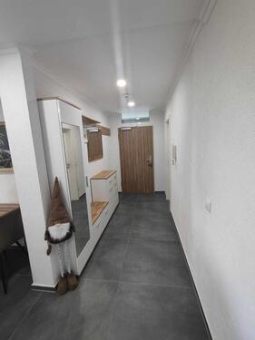 Foto - Komplett modernisierte Wohnung mit eigenem Stellplatz