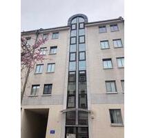 Helle 2-Zimmer-Wohnung im 4. OG mit Balkon in Halle Innenstadt - Halle (Saale)